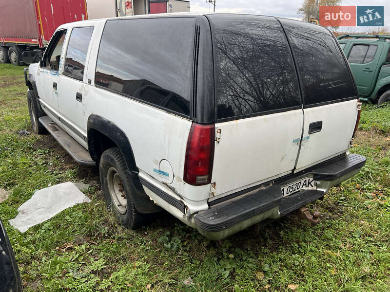 Внедорожник / Кроссовер Chevrolet Suburban 1992 в Козельце фото 7 Внедорожник / Кроссовер Chevrolet Suburban 1992 в Козельце