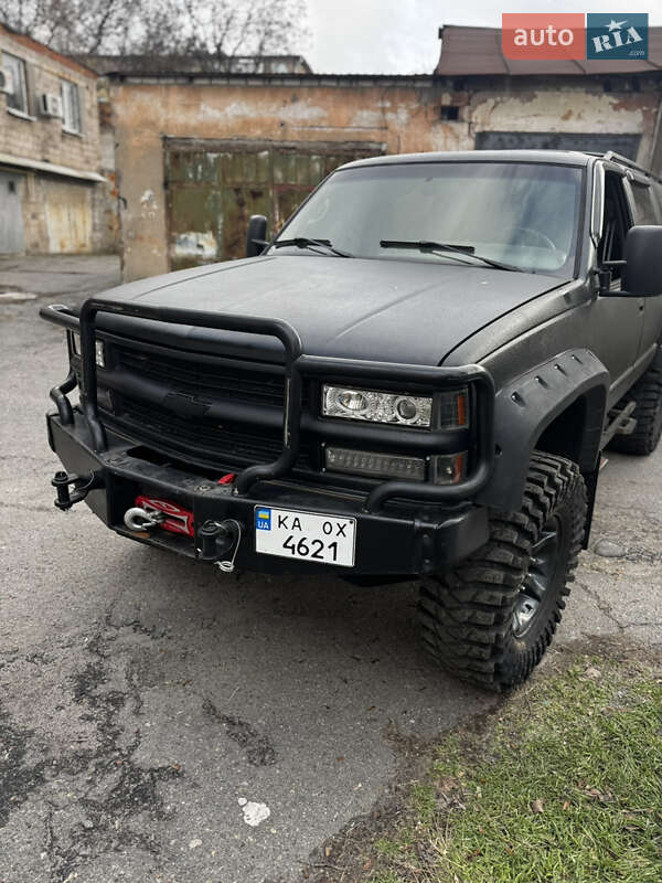 Chevrolet Suburban 1995 Chevrolet Suburban 1995