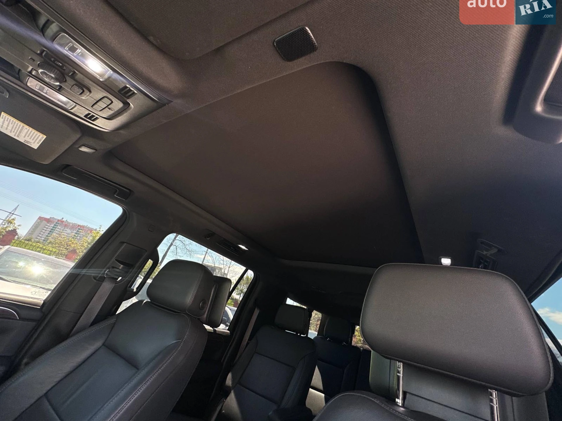 2021 Chevrolet Suburban - мініатюра 21