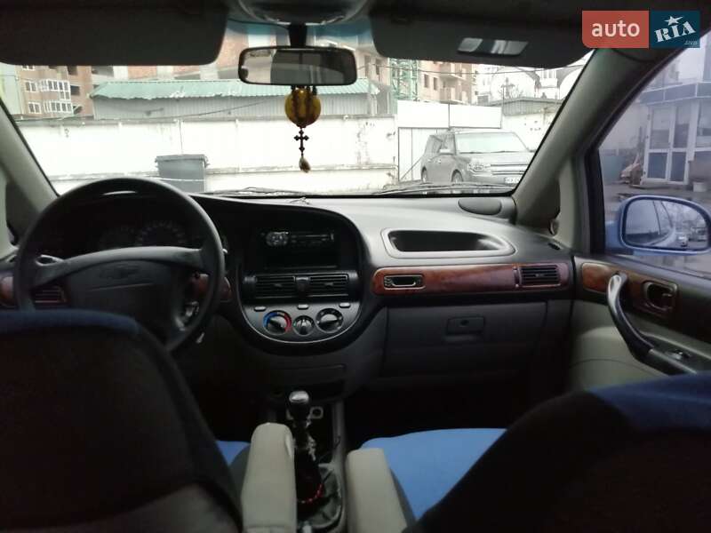 Минивэн Chevrolet Tacuma 2007 в Киеве фото 6 Минивэн Chevrolet Tacuma 2007 в Киеве