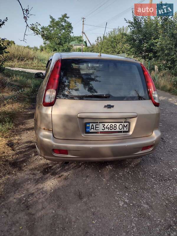 Универсал Chevrolet Tacuma 2005 в Днепре