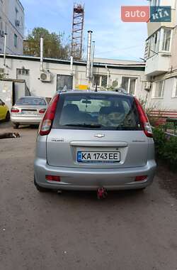Універсал Chevrolet Tacuma 2006 в Фастові