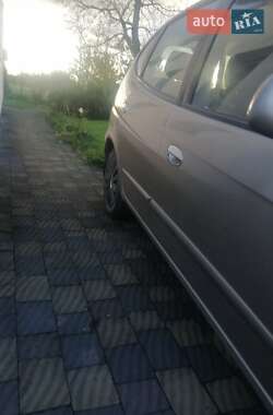 Минивэн Chevrolet Tacuma 2006 в 