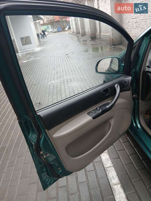 Минивэн Chevrolet Tacuma 2004 в Виннице фото 6 Минивэн Chevrolet Tacuma 2004 в Виннице