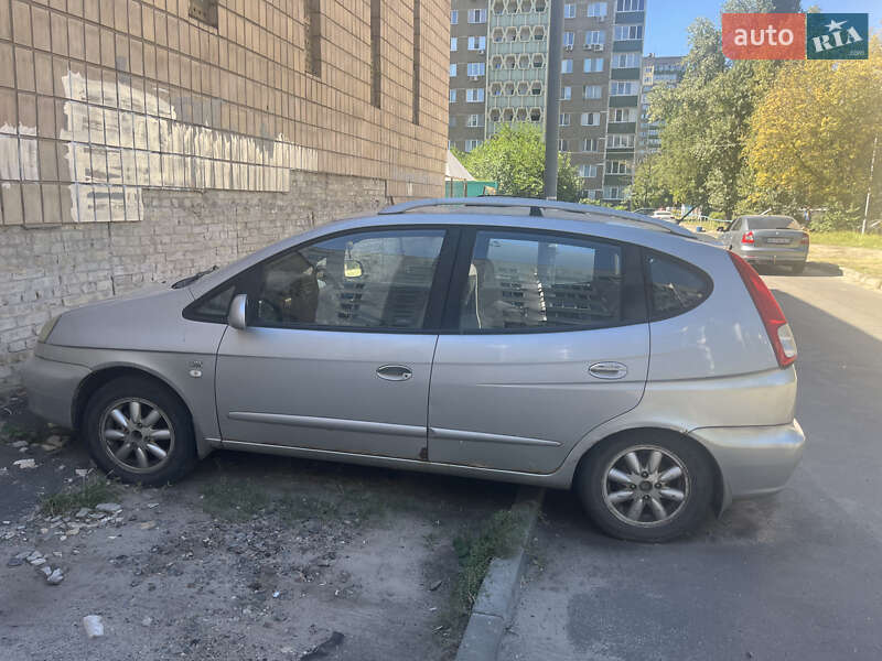 Минивэн Chevrolet Tacuma 2006 в Киеве