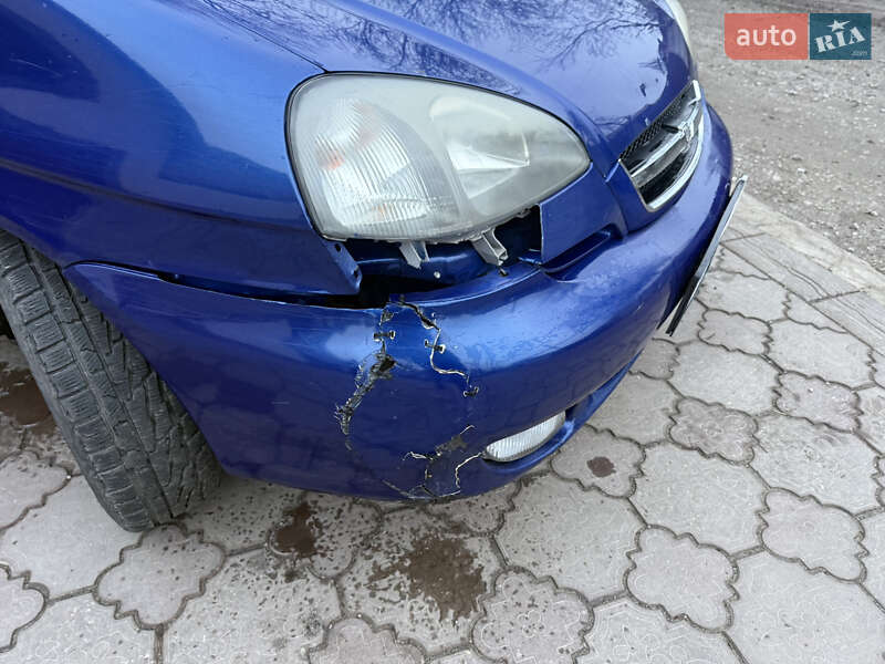 Минивэн Chevrolet Tacuma 2007 в Днепре