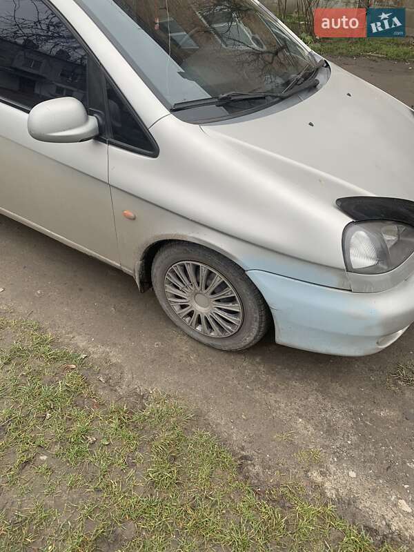 Універсал Chevrolet Tacuma 2005 в Полонному