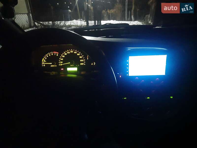 Минивэн Chevrolet Tacuma 2006 в Каменке-Бугской