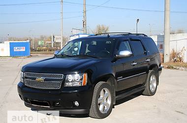 Внедорожник / Кроссовер Chevrolet Tahoe 2011 в 