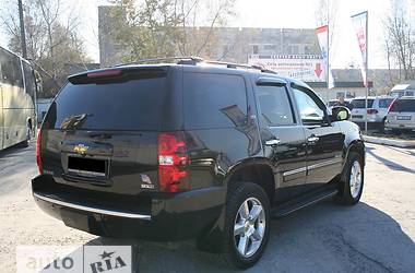 Внедорожник / Кроссовер Chevrolet Tahoe 2011 в 