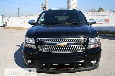 Внедорожник / Кроссовер Chevrolet Tahoe 2011 в 