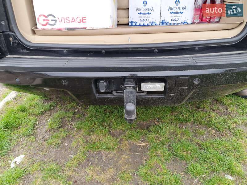 Внедорожник / Кроссовер Chevrolet Tahoe 2006 в Киеве