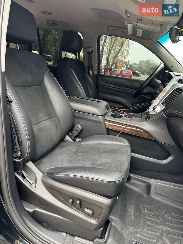 Позашляховик / Кросовер Chevrolet Tahoe 2016 в Хмельницькому