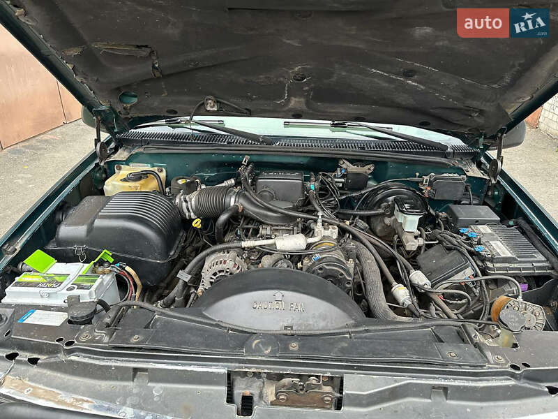 Внедорожник / Кроссовер Chevrolet Tahoe 1997 в Киеве фото 9 Внедорожник / Кроссовер Chevrolet Tahoe 1997 в Киеве