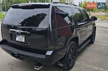 Внедорожник / Кроссовер Chevrolet Tahoe 2008 в 