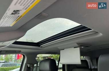 Внедорожник / Кроссовер Chevrolet Tahoe 2015 в 