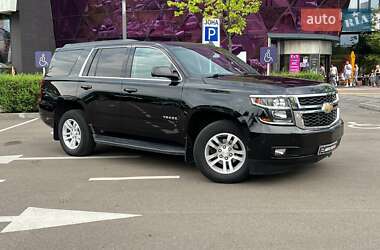 Внедорожник / Кроссовер Chevrolet Tahoe 2015 в Киеве