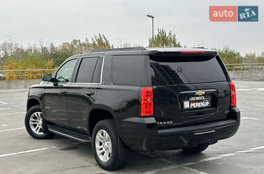 Внедорожник / Кроссовер Chevrolet Tahoe 2015 в 