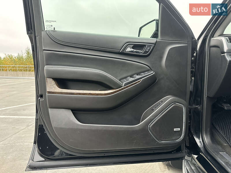 Позашляховик / Кросовер Chevrolet Tahoe 2015 в Києві фото 10 Позашляховик / Кросовер Chevrolet Tahoe 2015 в Києві