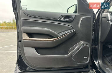 Внедорожник / Кроссовер Chevrolet Tahoe 2015 в 