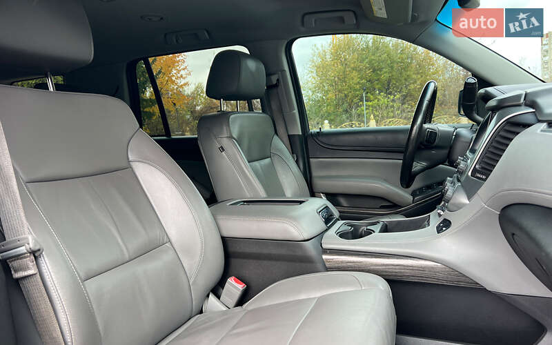 Позашляховик / Кросовер Chevrolet Tahoe 2016 в Львові фото 21 Позашляховик / Кросовер Chevrolet Tahoe 2016 в Львові