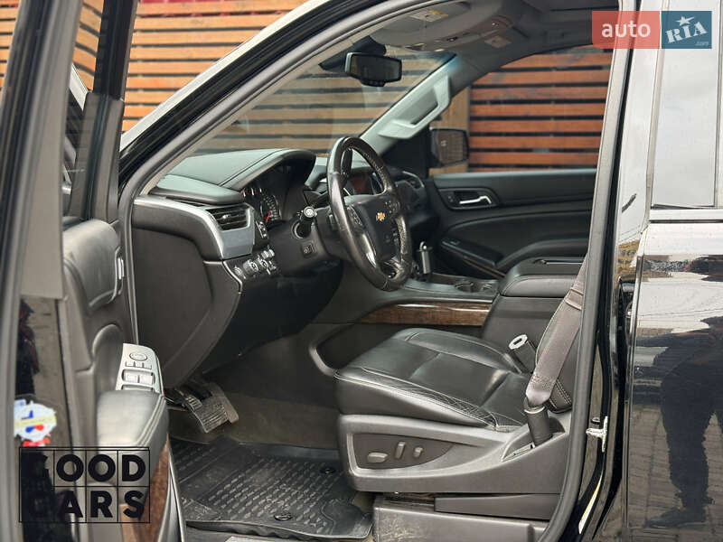 Позашляховик / Кросовер Chevrolet Tahoe 2014 в Одесі