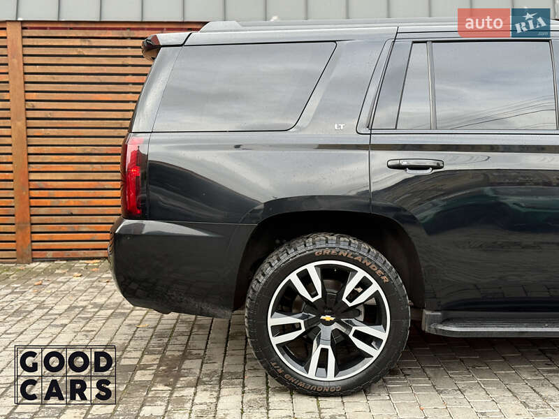 Позашляховик / Кросовер Chevrolet Tahoe 2014 в Одесі