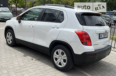 Позашляховик / Кросовер Chevrolet Tracker 2014 в Дніпрі