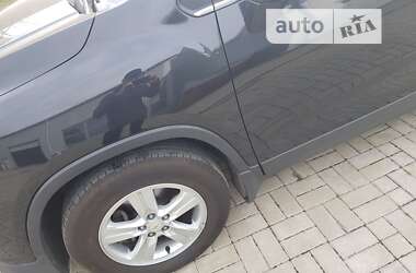 Внедорожник / Кроссовер Chevrolet Tracker 2013 в Великой Новоселке