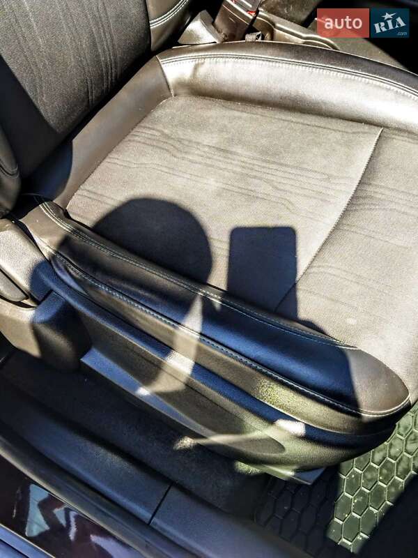 Внедорожник / Кроссовер Chevrolet Tracker 2014 в Каменец-Подольском