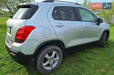 Позашляховик / Кросовер Chevrolet Tracker 2014 в Сумах