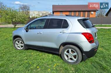 Позашляховик / Кросовер Chevrolet Tracker 2014 в Сумах