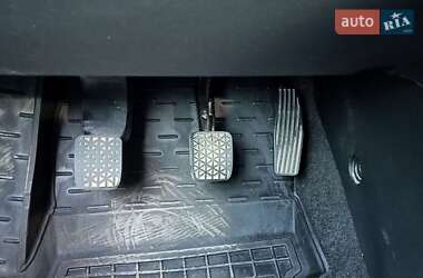 Позашляховик / Кросовер Chevrolet Tracker 2013 в Новоукраїнці фото 11 Позашляховик / Кросовер Chevrolet Tracker 2013 в Новоукраїнці