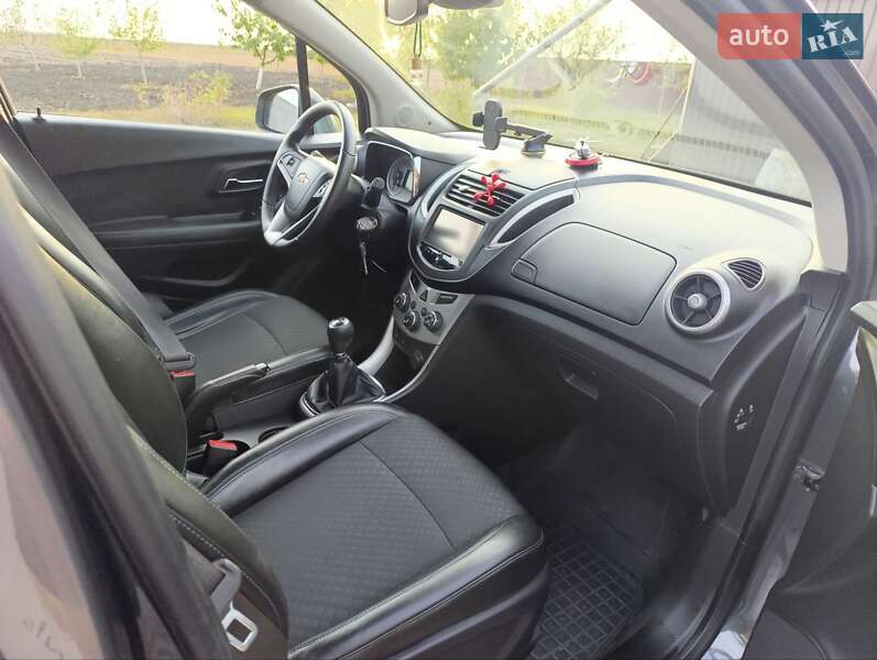 Внедорожник / Кроссовер Chevrolet Tracker 2016 в Жашкове