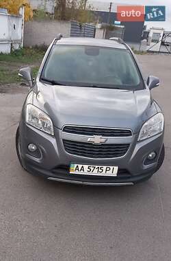 Внедорожник / Кроссовер Chevrolet Tracker 2014 в 