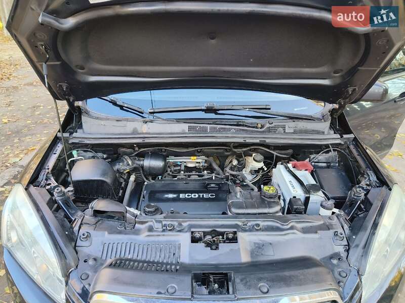 Позашляховик / Кросовер Chevrolet Tracker 2014 в Києві