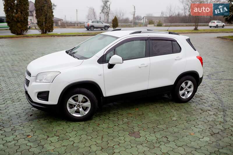 Позашляховик / Кросовер Chevrolet Tracker 2014 в Дубні