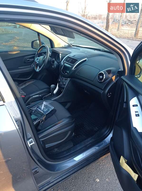 Внедорожник / Кроссовер Chevrolet Tracker 2013 в Киеве