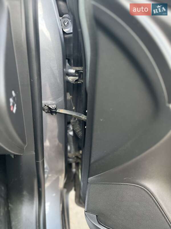 Внедорожник / Кроссовер Chevrolet Tracker 2013 в Киеве