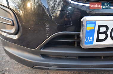 Внедорожник / Кроссовер Chevrolet Tracker 2016 в 