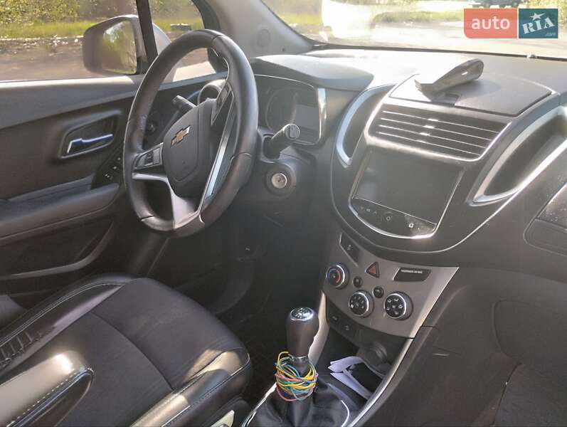 Внедорожник / Кроссовер Chevrolet Tracker 2014 в Киеве фото 17 Внедорожник / Кроссовер Chevrolet Tracker 2014 в Киеве