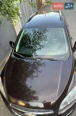 Внедорожник / Кроссовер Chevrolet Tracker 2014 в 