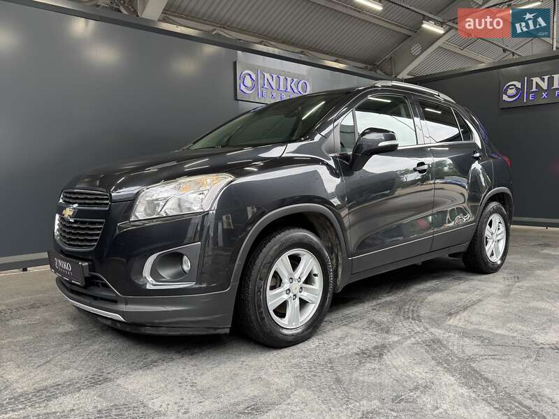 Внедорожник / Кроссовер Chevrolet Tracker 2013 в Киеве