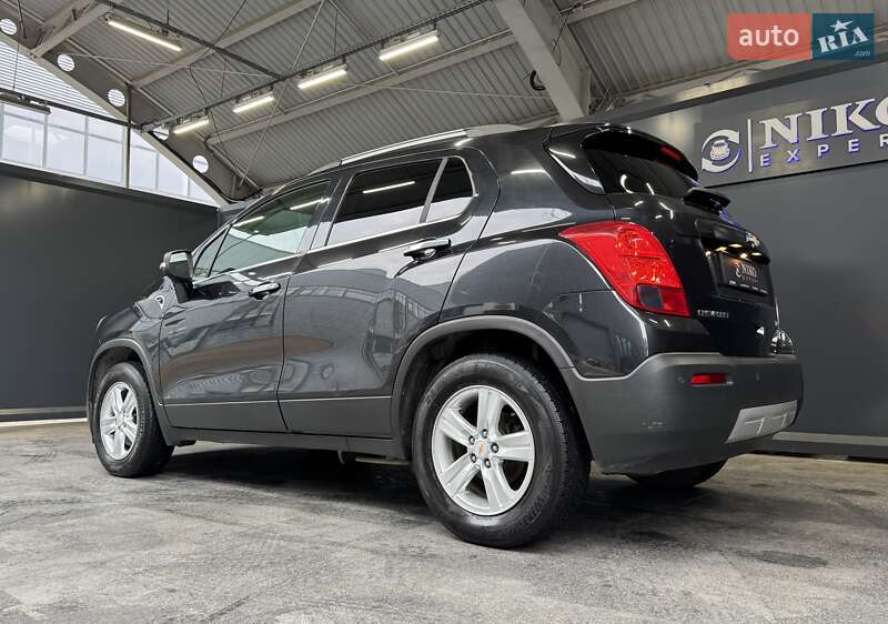 Внедорожник / Кроссовер Chevrolet Tracker 2013 в Киеве