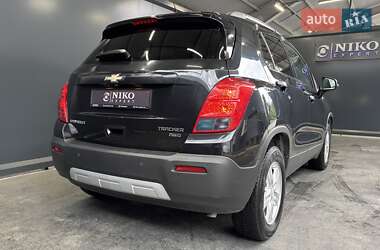 Внедорожник / Кроссовер Chevrolet Tracker 2013 в 