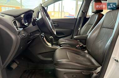 Позашляховик / Кросовер Chevrolet Tracker 2017 в  фото 22 Позашляховик / Кросовер Chevrolet Tracker 2017 в