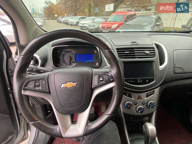 Позашляховик / Кросовер Chevrolet Tracker 2013 в Полтаві фото 18 Позашляховик / Кросовер Chevrolet Tracker 2013 в Полтаві