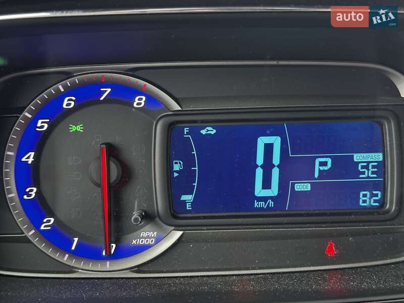 Внедорожник / Кроссовер Chevrolet Tracker 2013 в Киеве