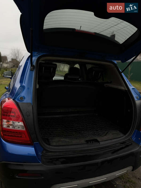 Позашляховик / Кросовер Chevrolet Tracker 2014 в Сумах