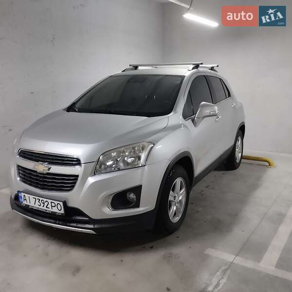 Внедорожник / Кроссовер Chevrolet Tracker 2014 в Киеве фото 8 Внедорожник / Кроссовер Chevrolet Tracker 2014 в Киеве